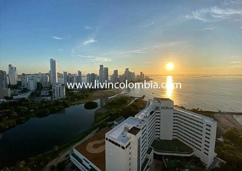 Riviera Sunrise Beach - Al frente de la playa y vista panoramica
