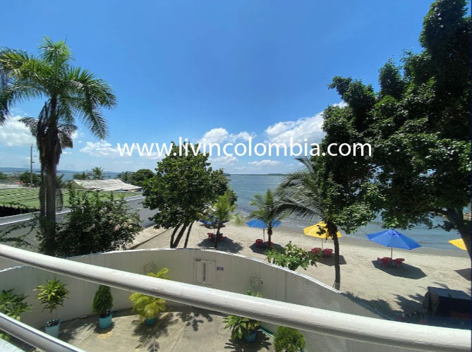 Caribbean Sunrise - Apartamento con salida directa a la playa 1004TC